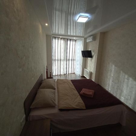 Smart Apartments Drahomanova 2А Kiev Ruang foto