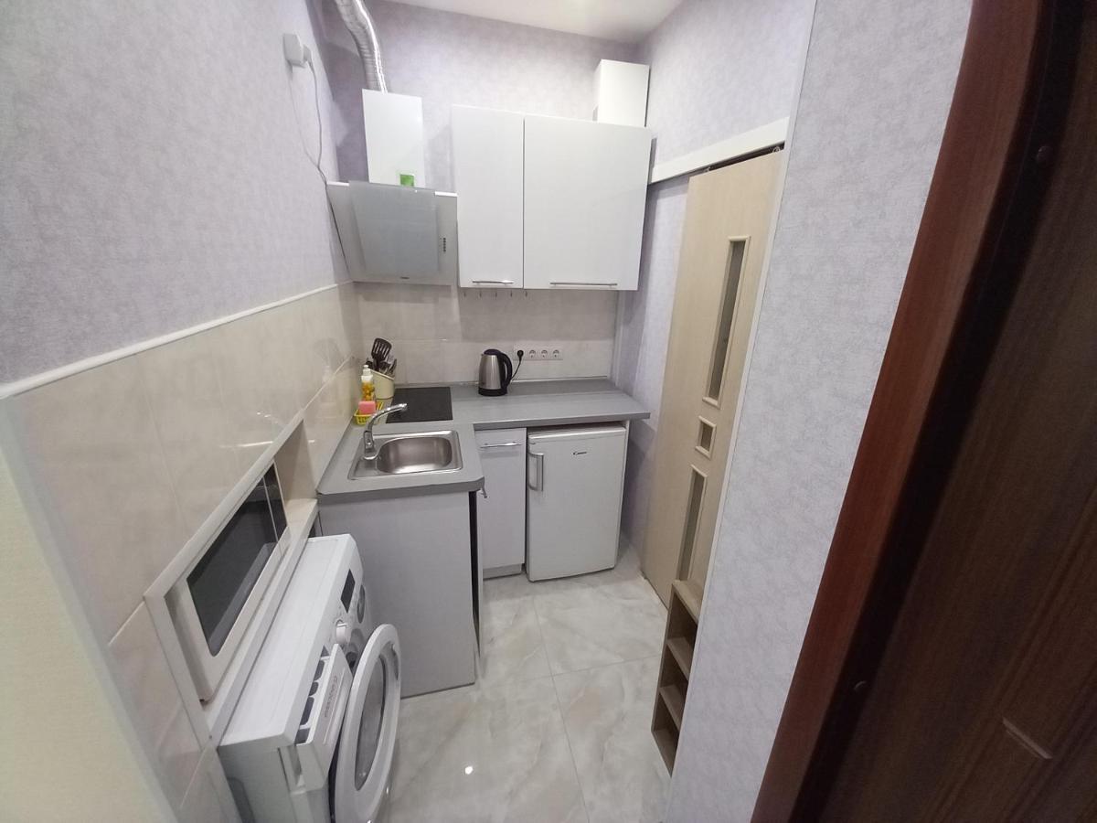 Smart Apartments Drahomanova 2А Kiev Bagian luar foto
