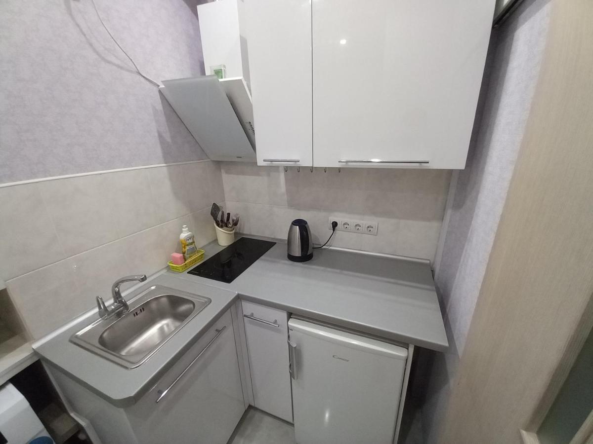 Smart Apartments Drahomanova 2А Kiev Bagian luar foto