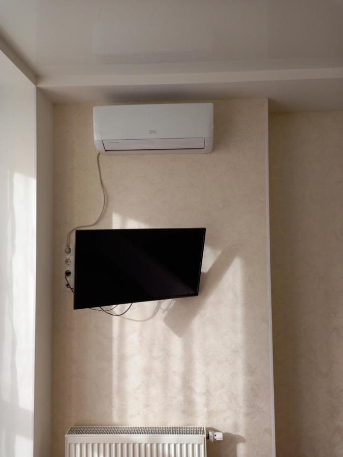 Smart Apartments Drahomanova 2А Kiev Bagian luar foto