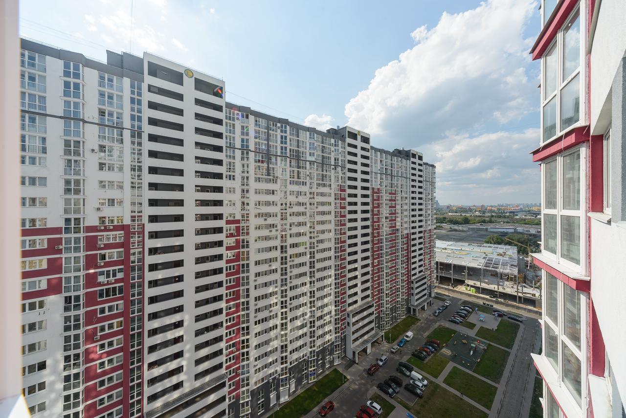 Smart Apartments Drahomanova 2А Kiev Bagian luar foto