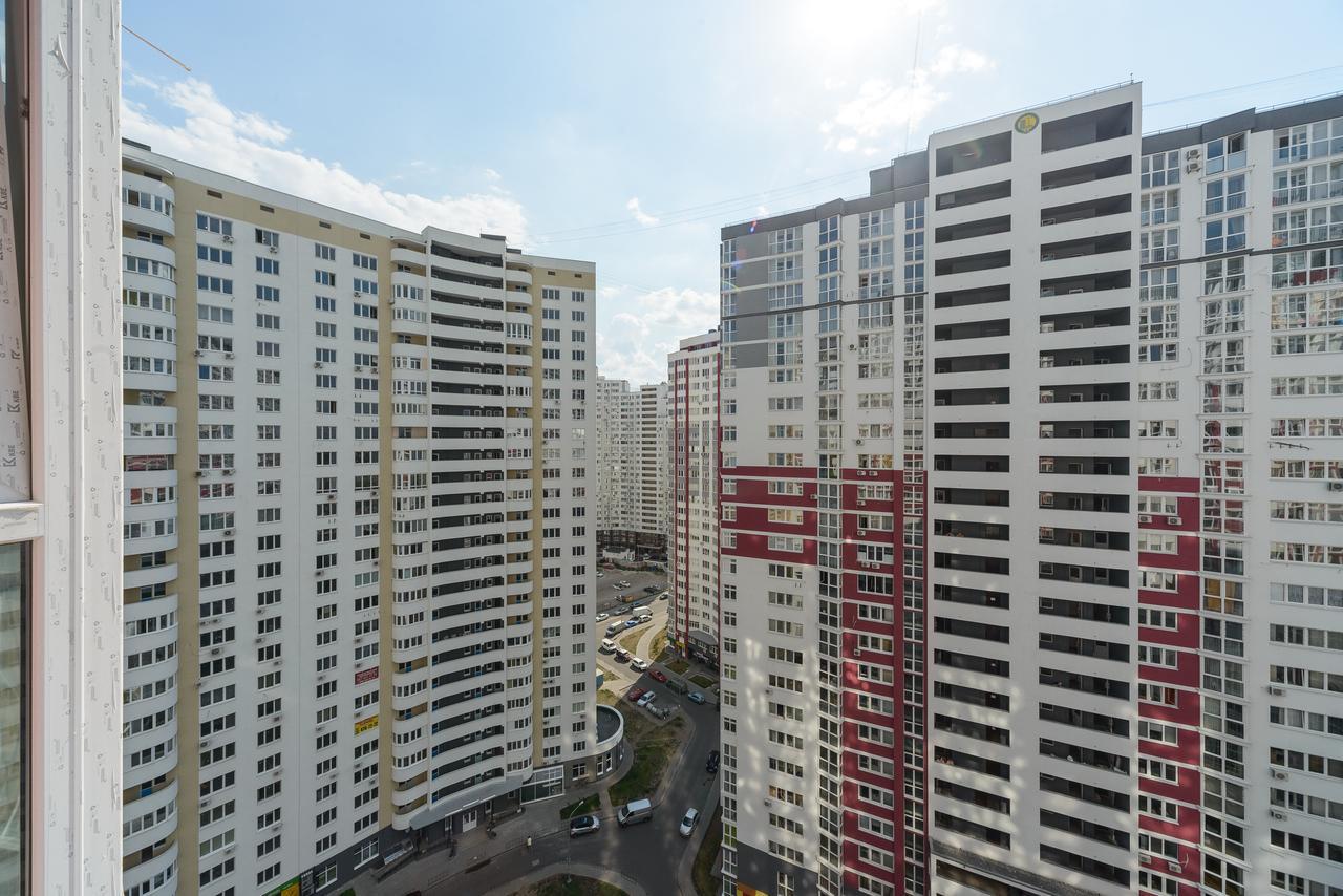 Smart Apartments Drahomanova 2А Kiev Bagian luar foto